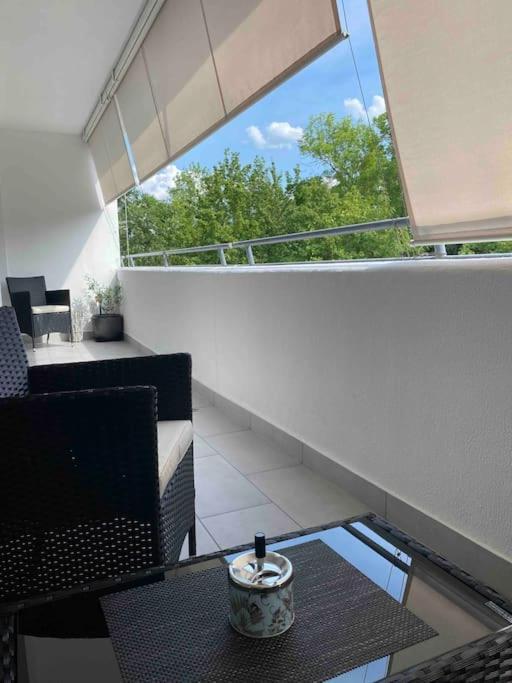 Zentrales Privatapartment Bad Homburg vor der Höhe Esterno foto