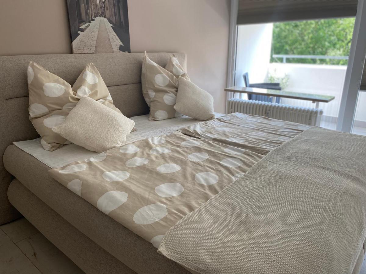 Zentrales Privatapartment Bad Homburg vor der Höhe Esterno foto